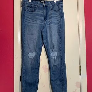 Levi’s Ripped Jeans